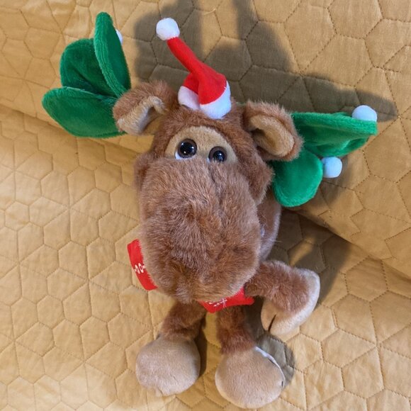 Vintage 1988 Stuffed Mooseltoe w/Holiday Outfit from Applause - Picture 11 of 11